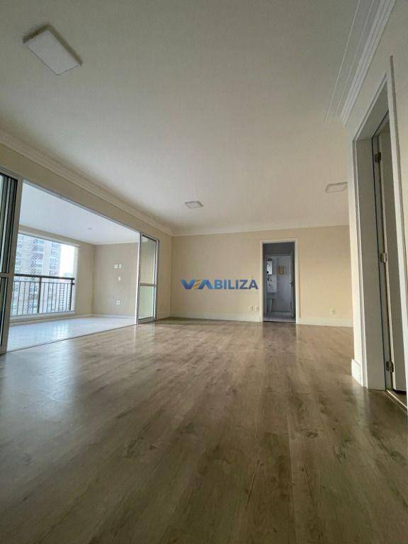 Apartamento à venda com 3 quartos, 122m² - Foto 11