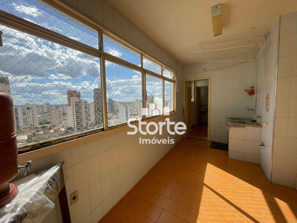 Apartamento à venda com 4 quartos, 186m² - Foto 22