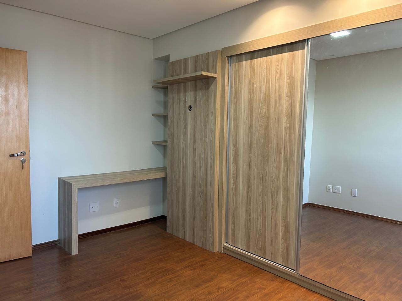 Apartamento à venda com 3 quartos, 173m² - Foto 9