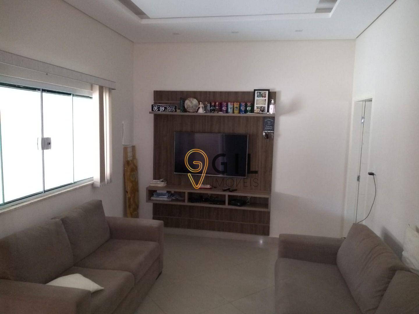 Casa à venda com 2 quartos, 80m² - Foto 25