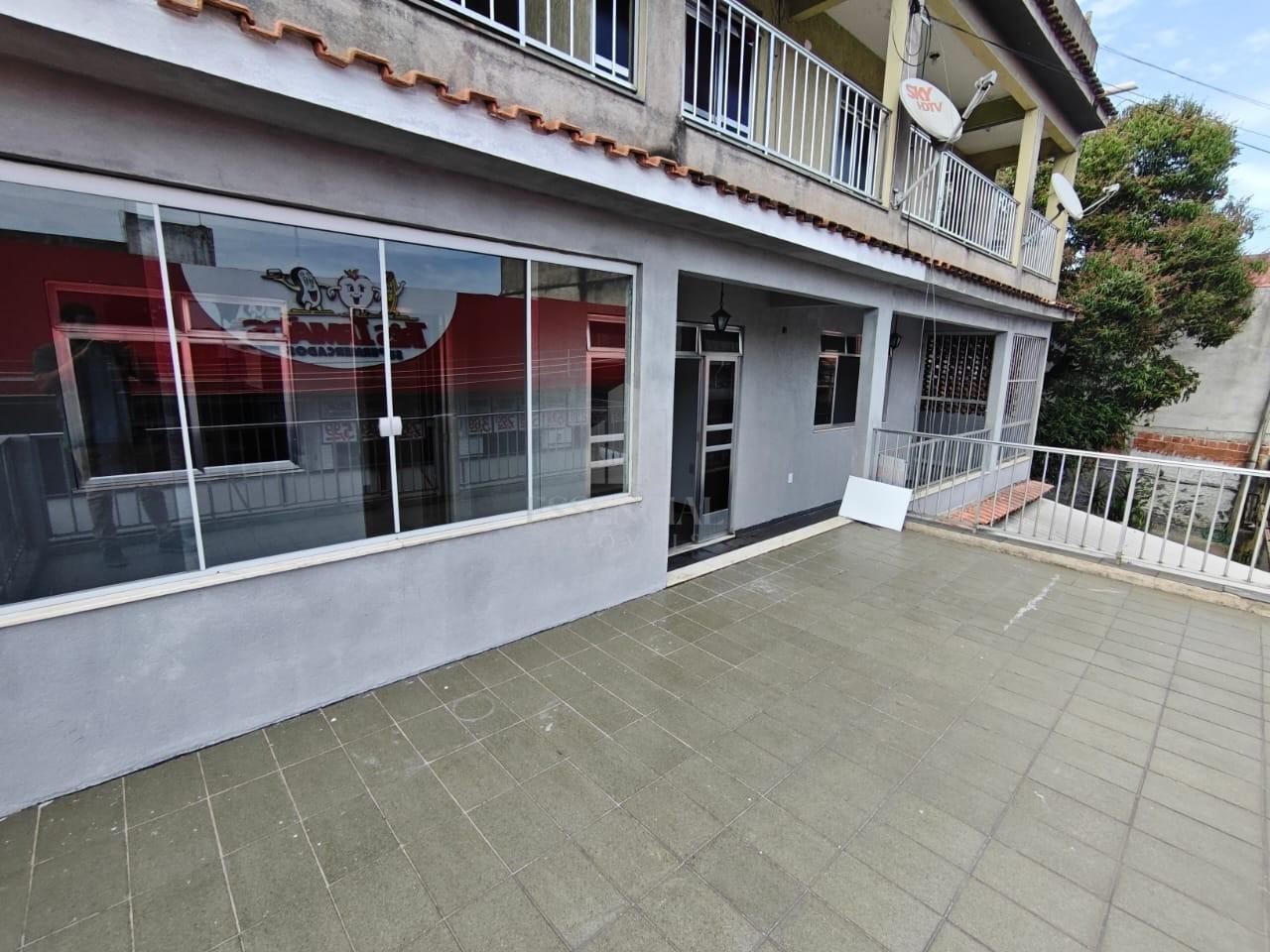Apartamento à venda com 3 quartos, 120m² - Foto 1