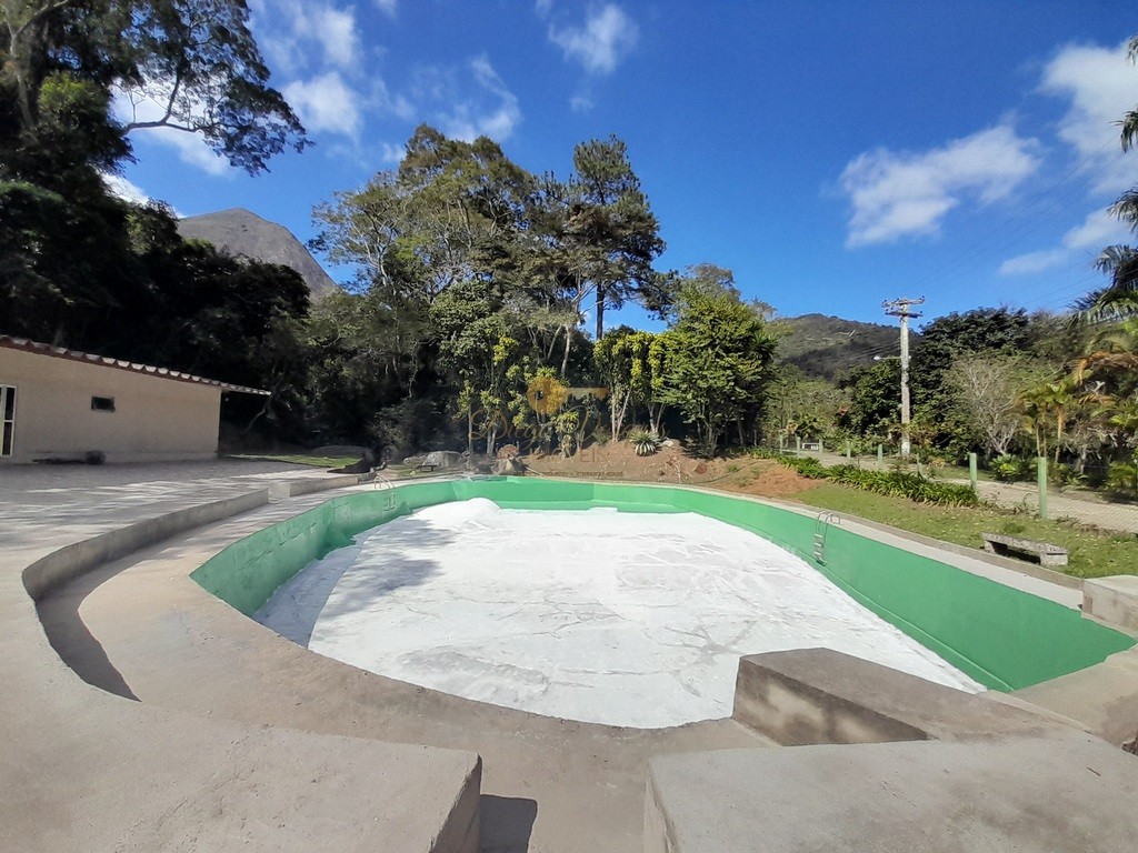 Casa de Condomínio à venda com 2 quartos, 560m² - Foto 32