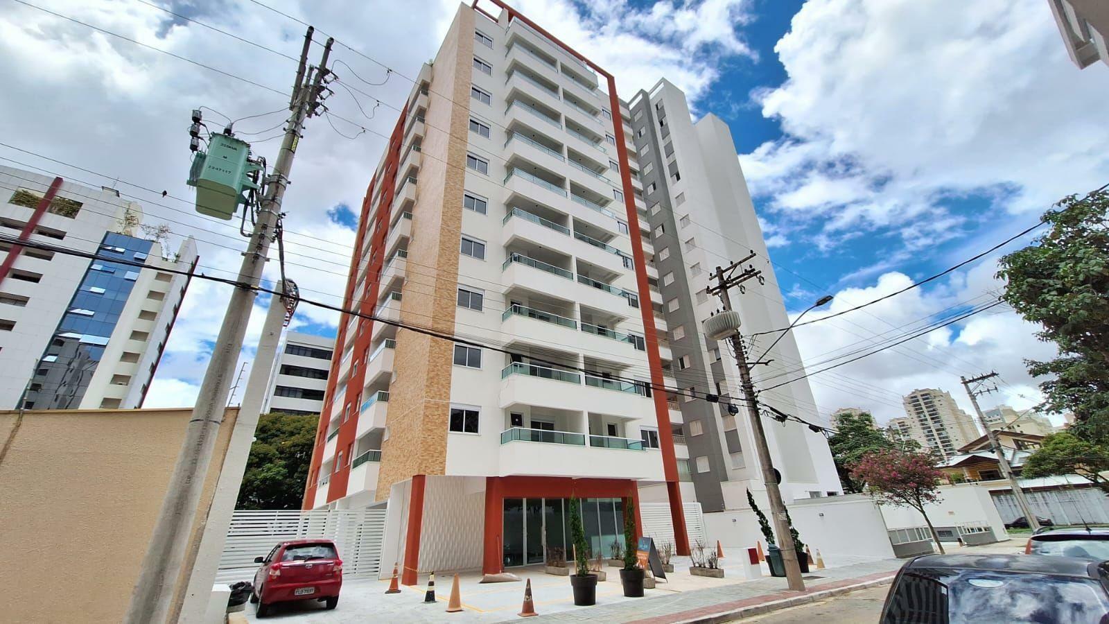 Apartamento para alugar com 2 quartos, 75m² - Foto 1