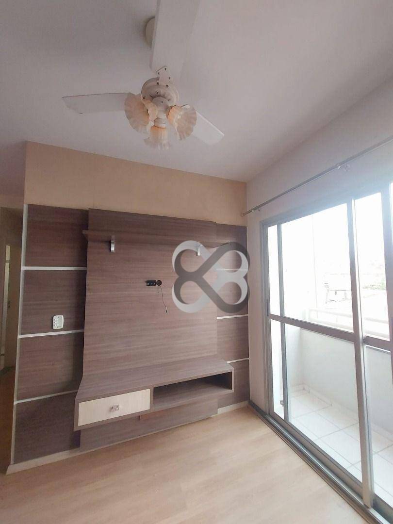 Apartamento à venda com 3 quartos, 67m² - Foto 3