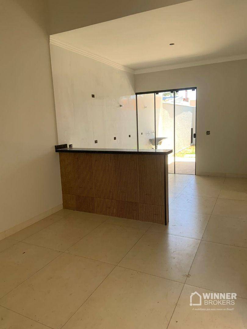 Casa à venda com 3 quartos, 74m² - Foto 7