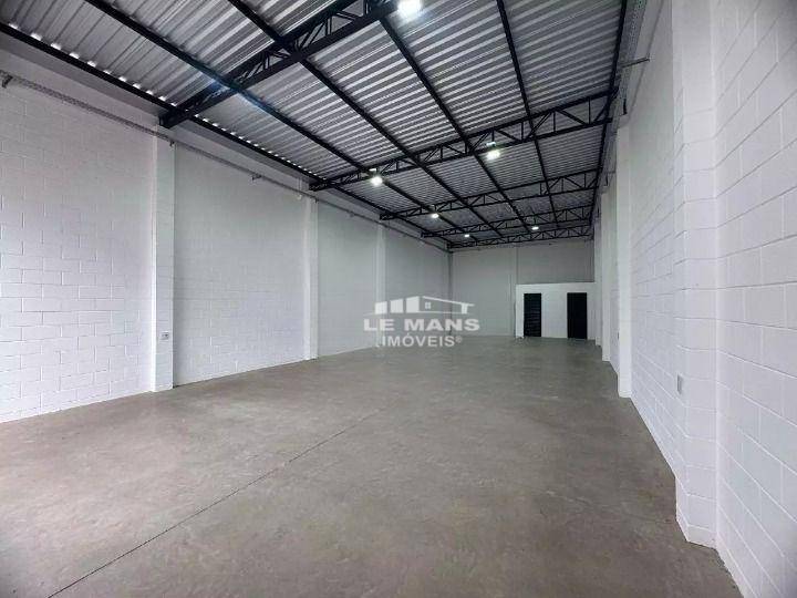 Depósito-Galpão, 130 m² - Foto 1