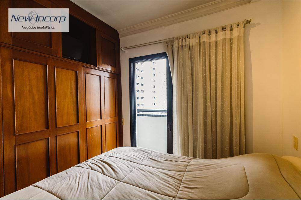 Apartamento à venda com 3 quartos, 121m² - Foto 18