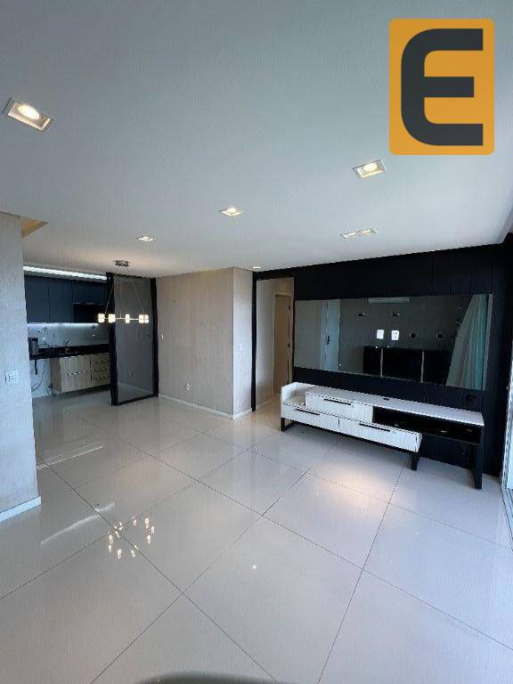 Apartamento à venda e aluguel com 3 quartos, 87m² - Foto 4