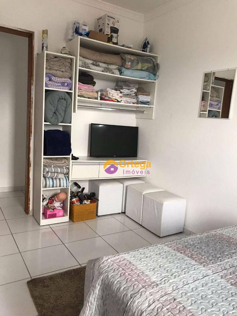 Apartamento à venda com 2 quartos, 66m² - Foto 12