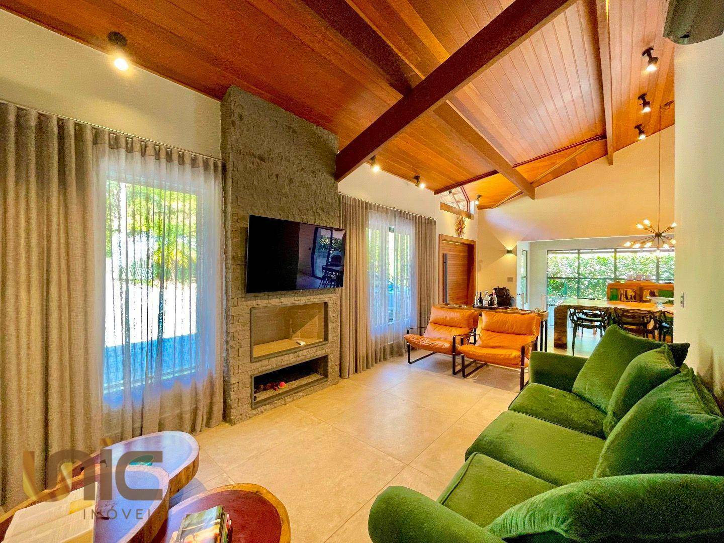 Casa de Condomínio à venda com 4 quartos, 177m² - Foto 3