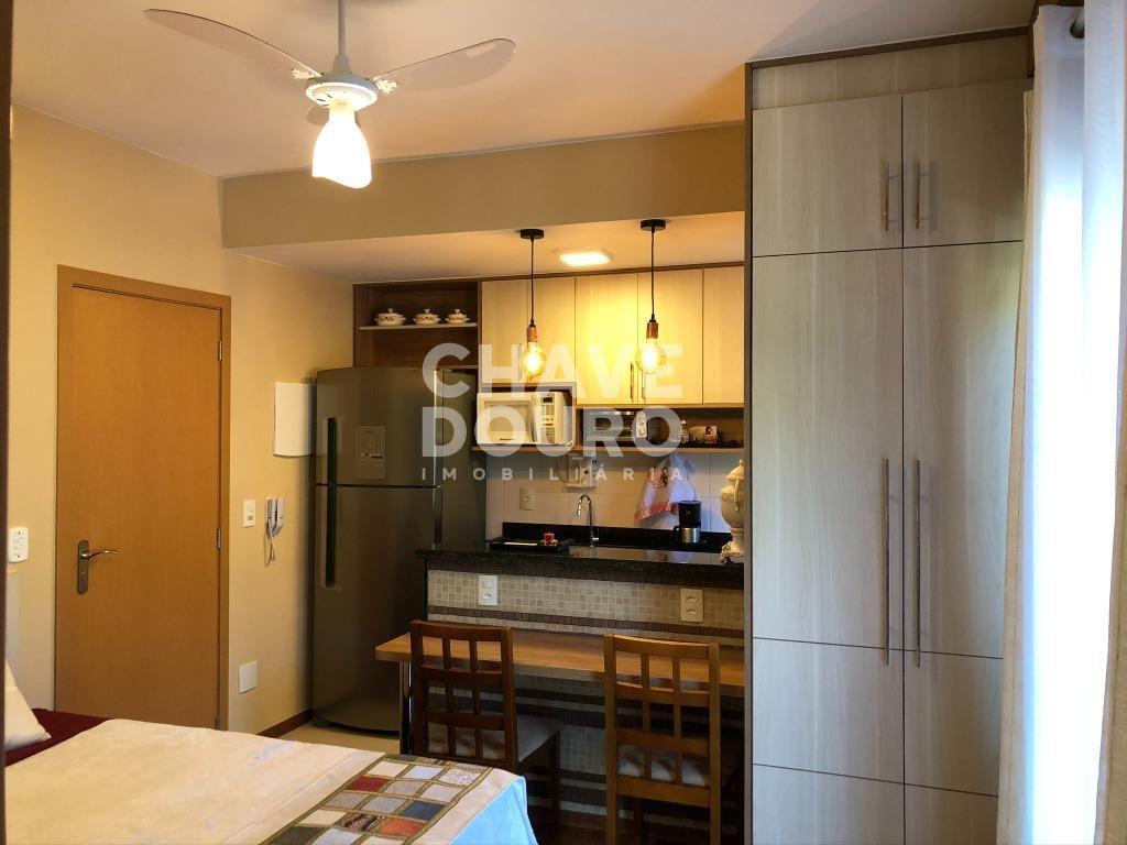 Apartamento à venda com 2 quartos, 57m² - Foto 8