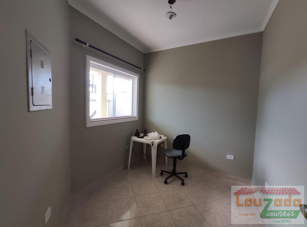 Casa à venda com 3 quartos, 420m² - Foto 15