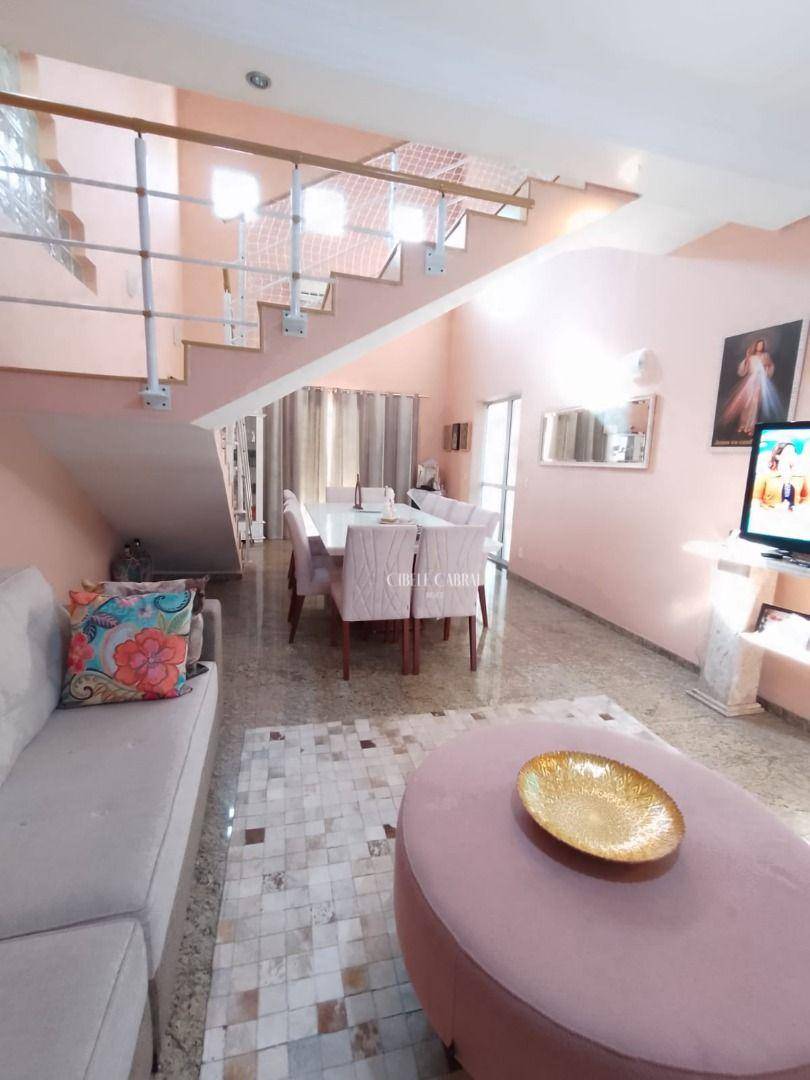 Casa de Condomínio à venda com 4 quartos, 264m² - Foto 5