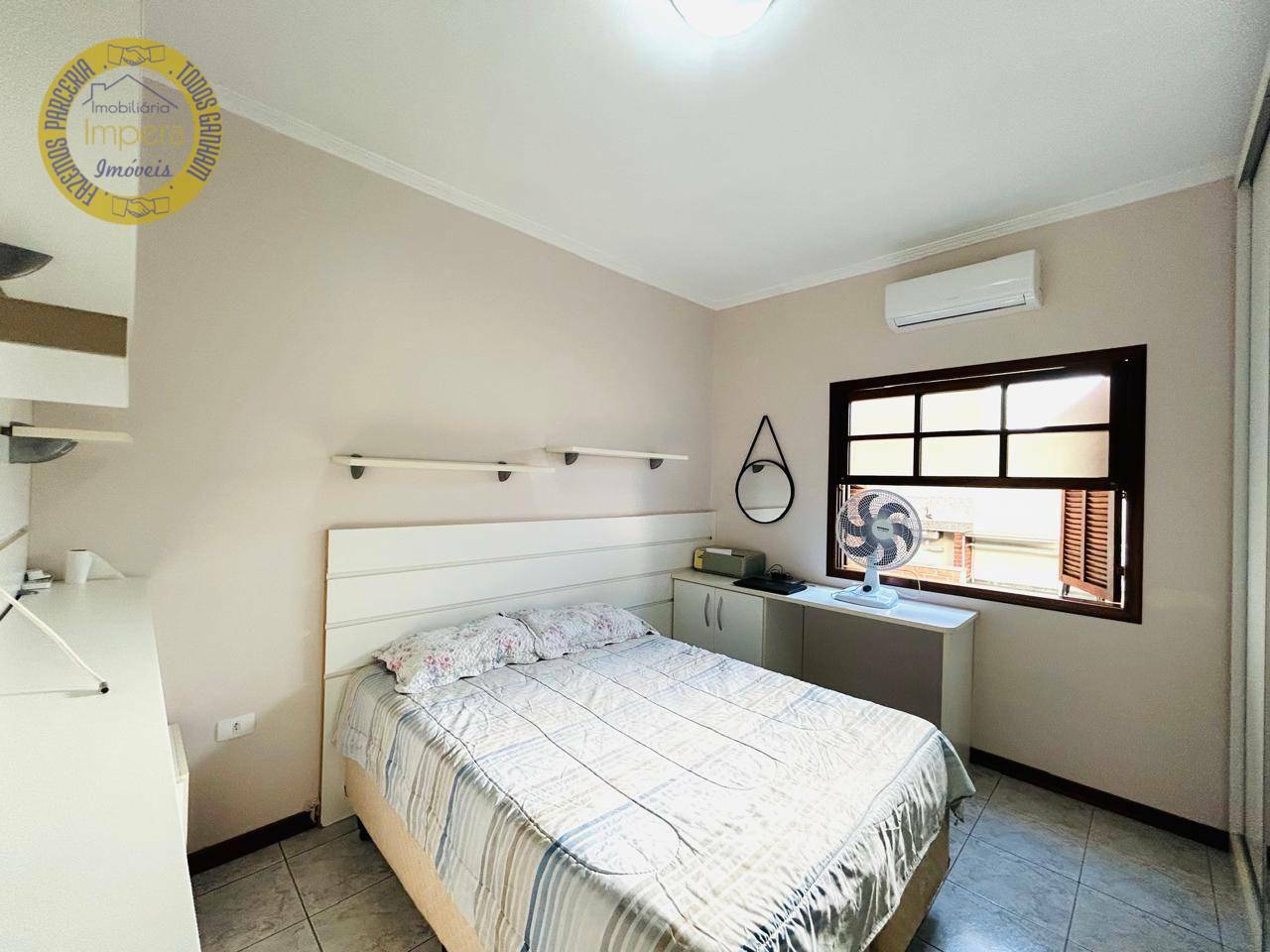 Casa à venda com 3 quartos, 123m² - Foto 27