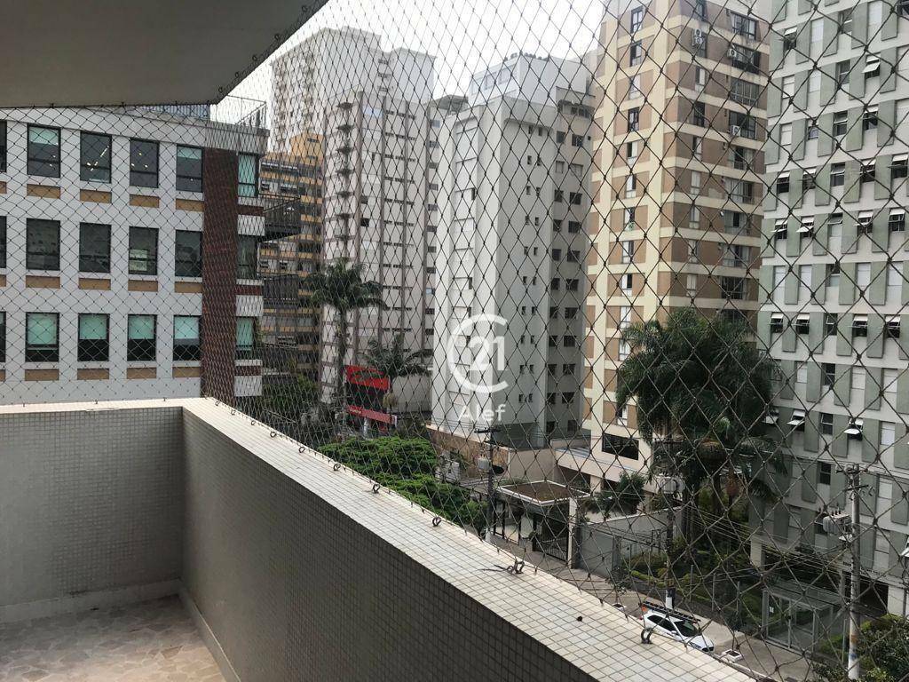 Apartamento para alugar com 3 quartos, 159m² - Foto 5