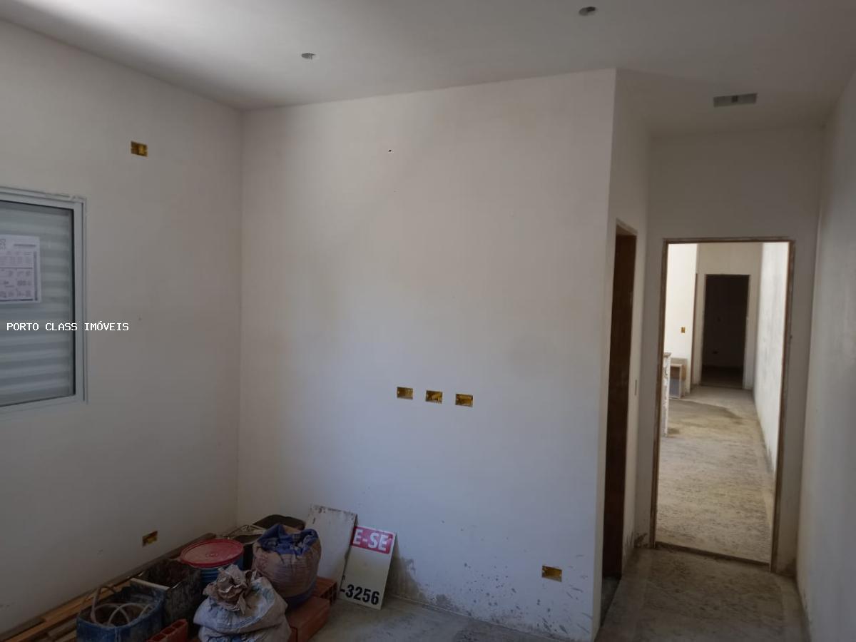 Casa à venda com 6 quartos, 180m² - Foto 18