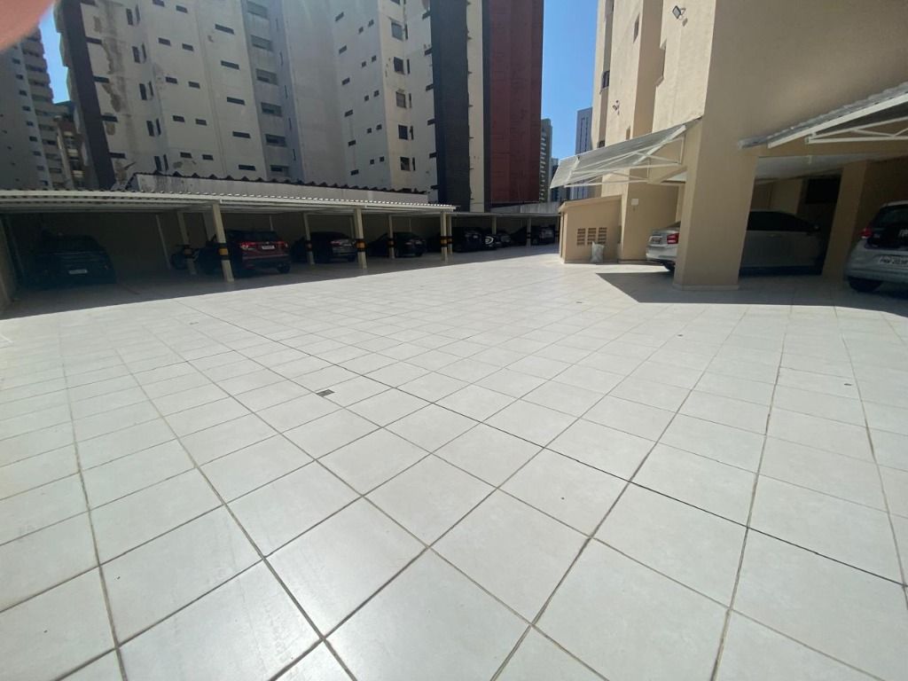 Apartamento à venda com 3 quartos, 140m² - Foto 21