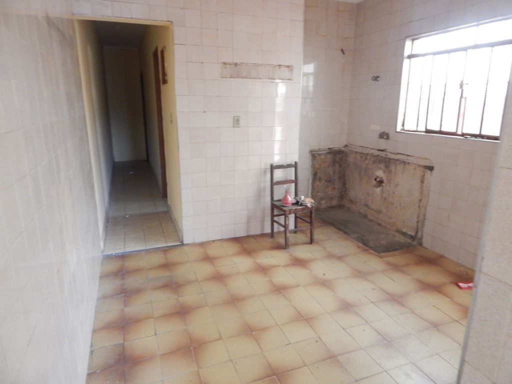 Casa à venda com 2 quartos, 69m² - Foto 13