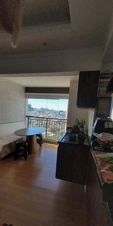 Apartamento à venda com 2 quartos, 62m² - Foto 3