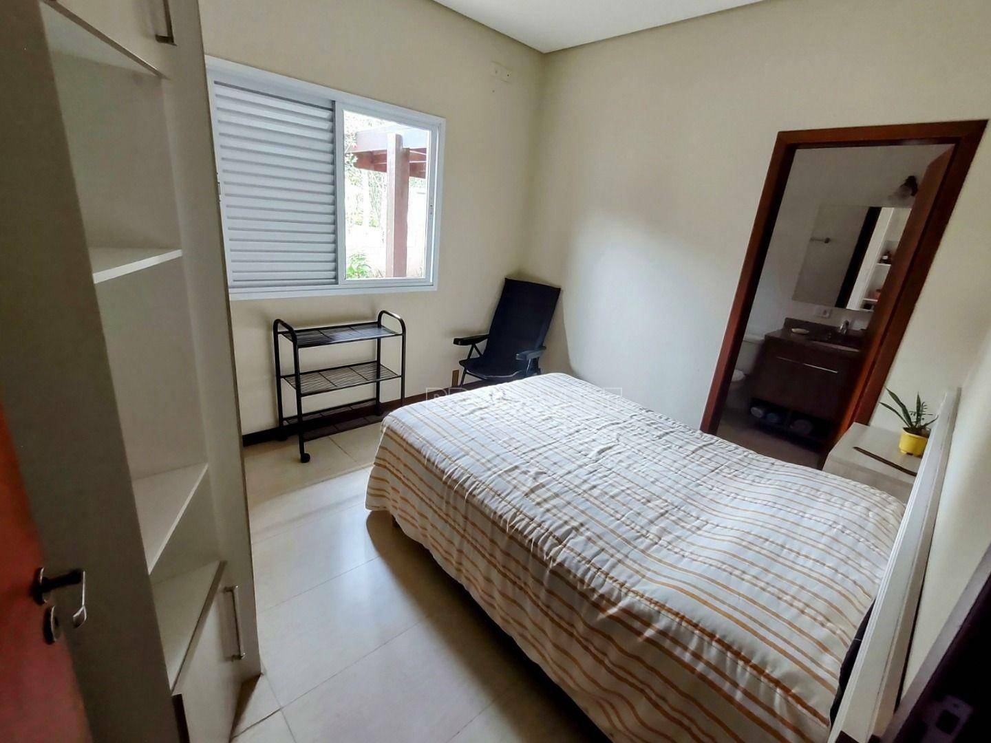 Casa de Condomínio à venda com 3 quartos, 230m² - Foto 26