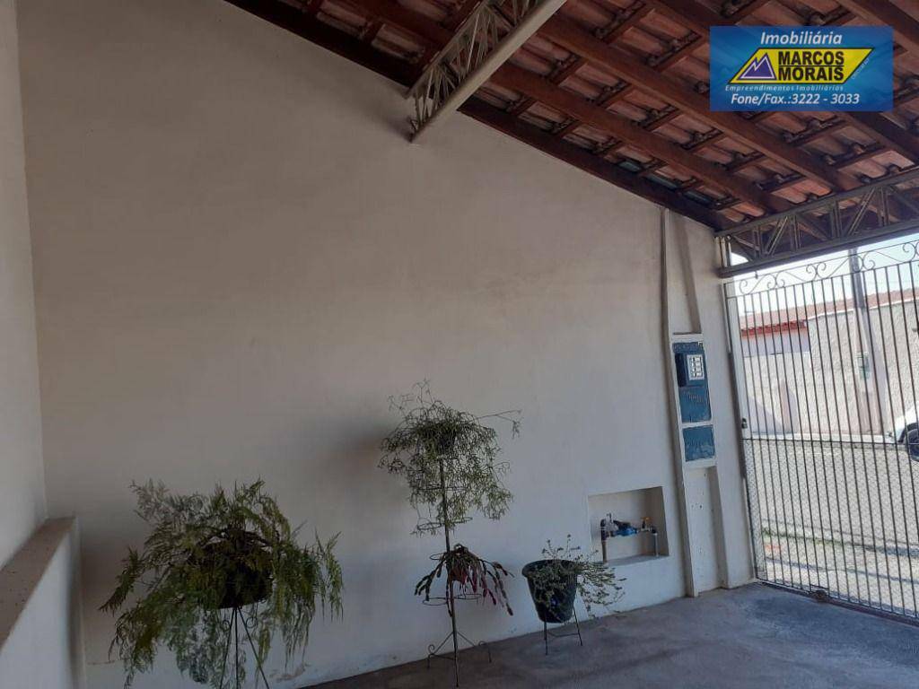 Casa à venda com 2 quartos, 100m² - Foto 2