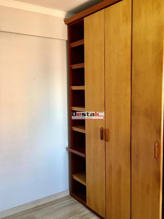 Apartamento à venda com 3 quartos, 85m² - Foto 11