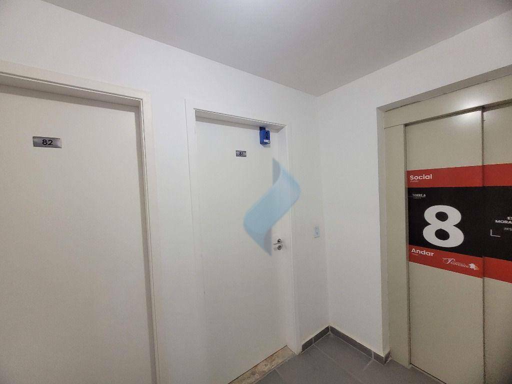 Apartamento para alugar com 2 quartos, 63m² - Foto 2