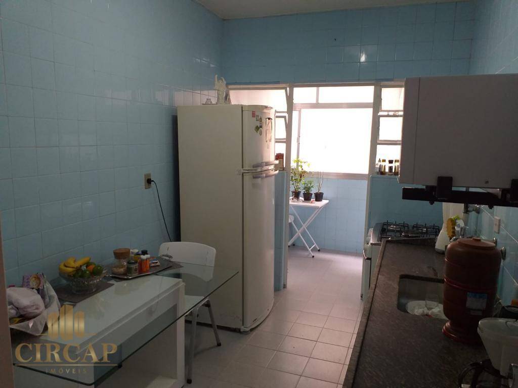 Apartamento à venda com 2 quartos, 98m² - Foto 11