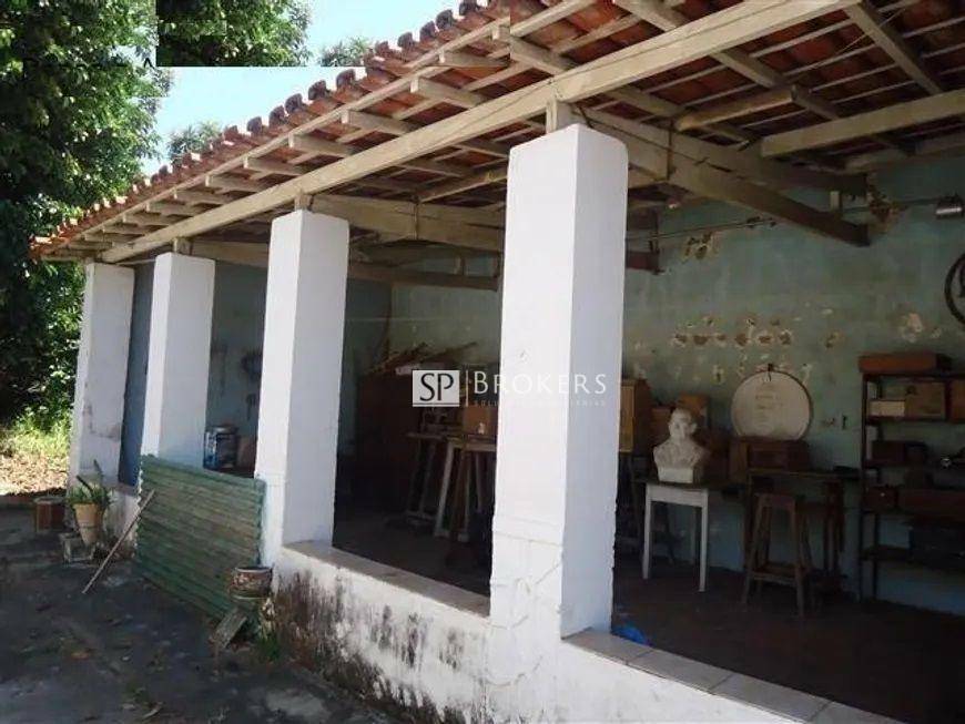 Casa à venda com 3 quartos, 220m² - Foto 23