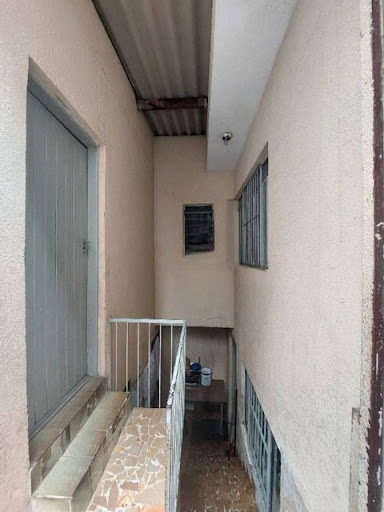 Sobrado à venda com 6 quartos, 240m² - Foto 6