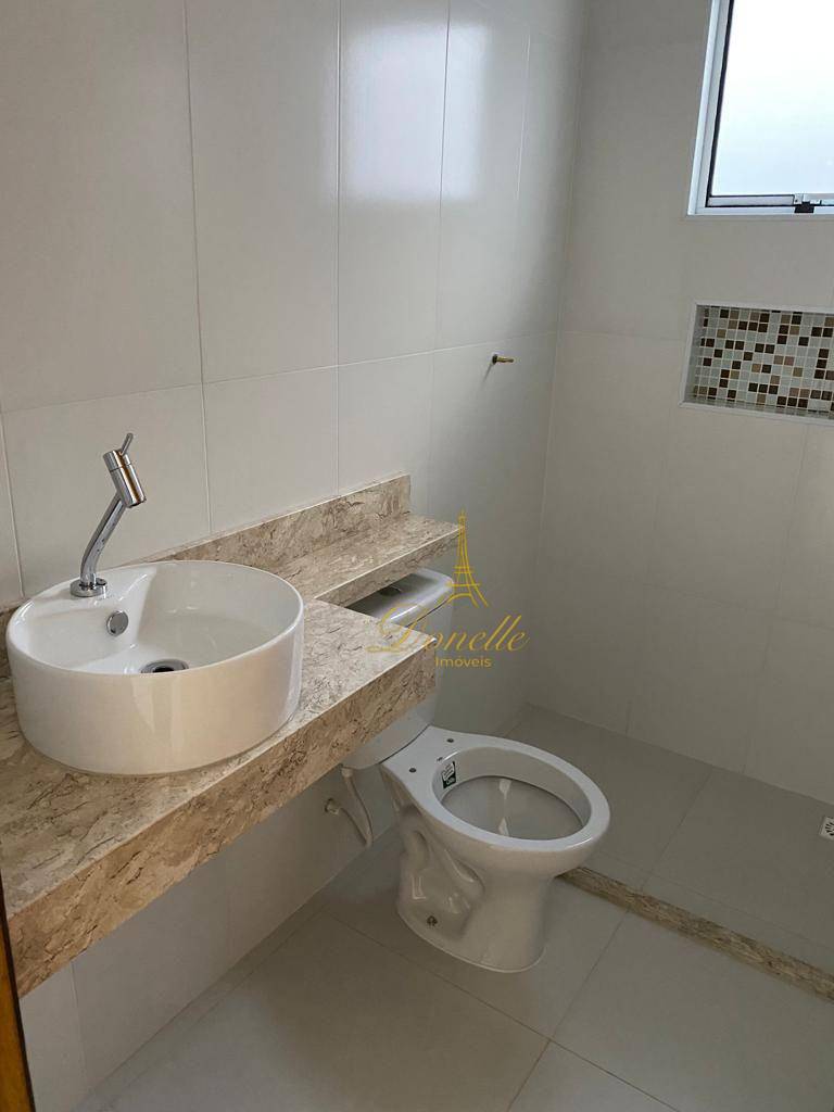 Casa à venda com 2 quartos, 60m² - Foto 16