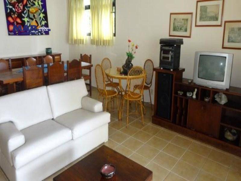 Apartamento à venda com 3 quartos, 210m² - Foto 2