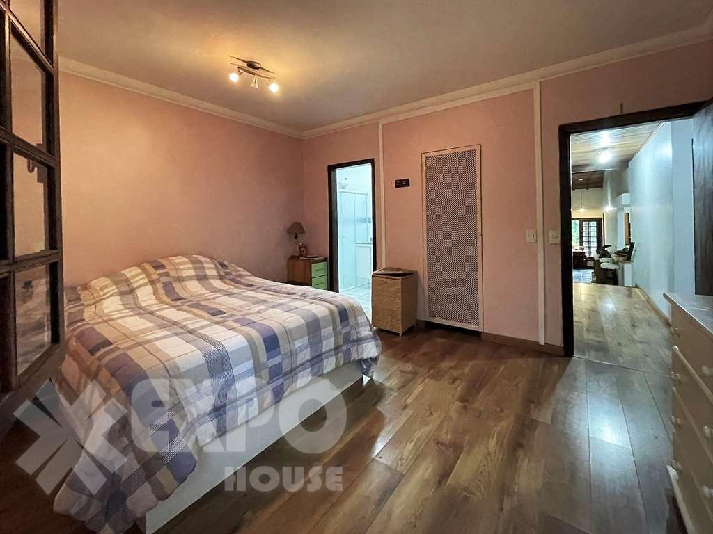 Casa à venda com 4 quartos, 591m² - Foto 30