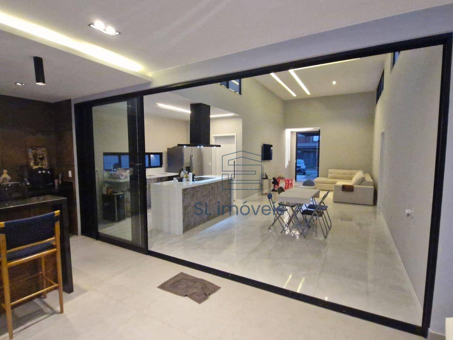 Casa à venda com 3 quartos, 200m² - Foto 5