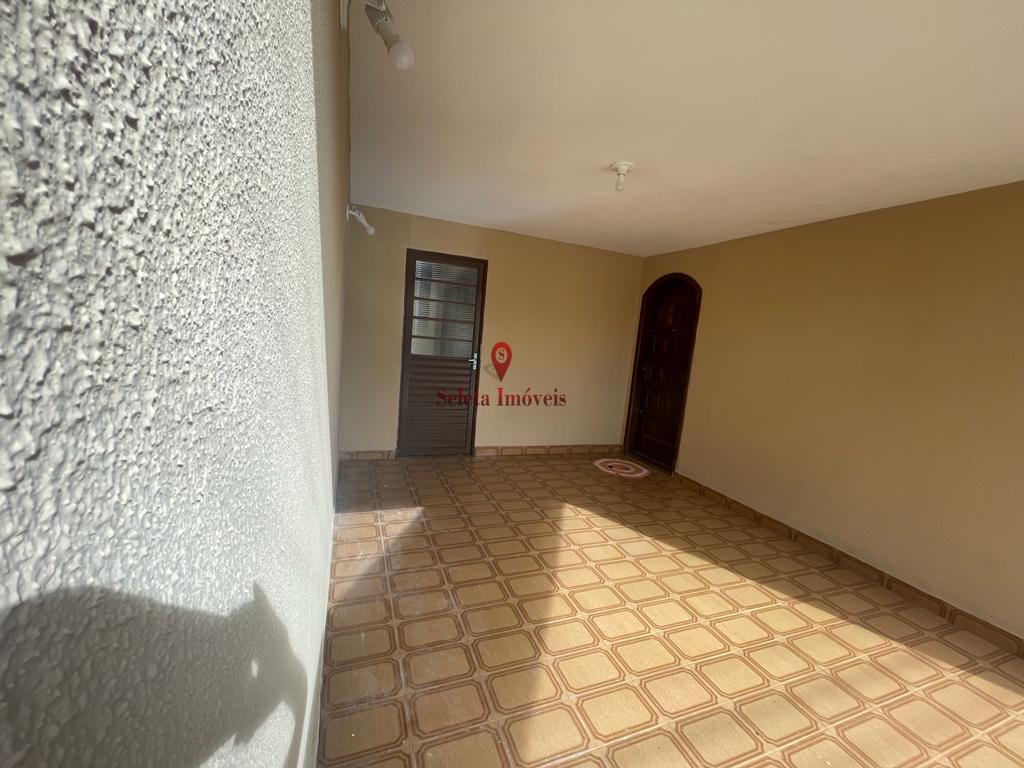 Casa à venda com 3 quartos, 550m² - Foto 4