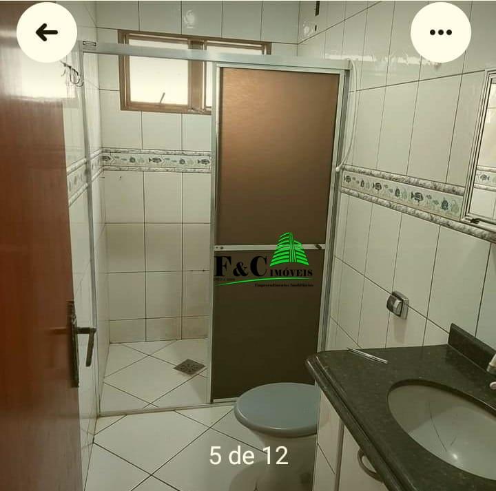 Casa à venda com 3 quartos, 175m² - Foto 3