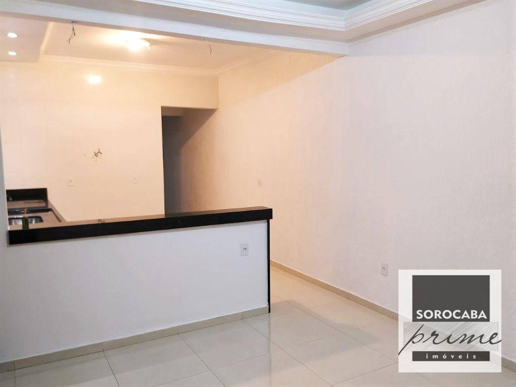 Casa à venda com 3 quartos, 78m² - Foto 2