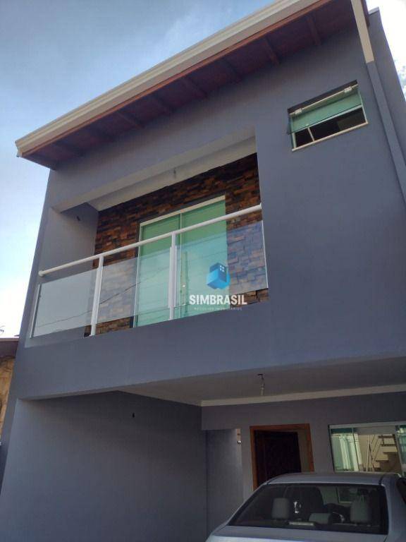 Casa à venda com 3 quartos, 180m² - Foto 2