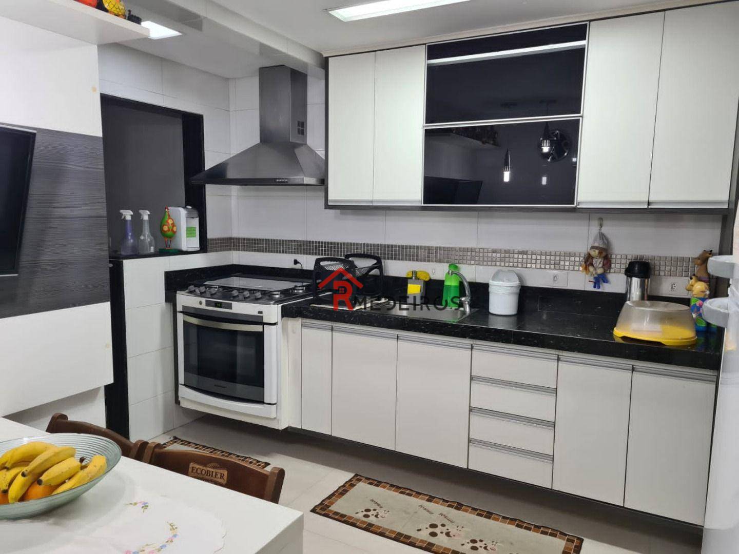 Apartamento à venda com 3 quartos, 145m² - Foto 10