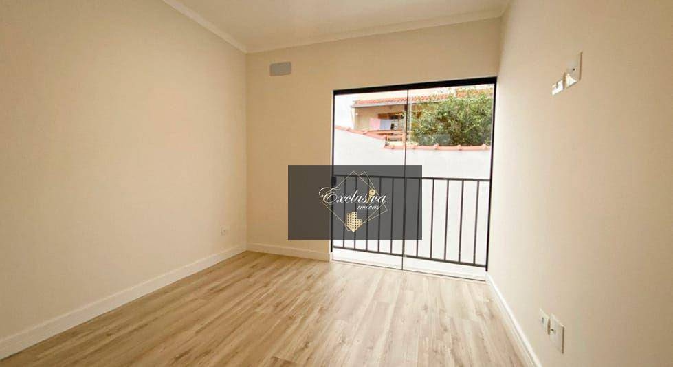 Casa à venda com 3 quartos, 159m² - Foto 4