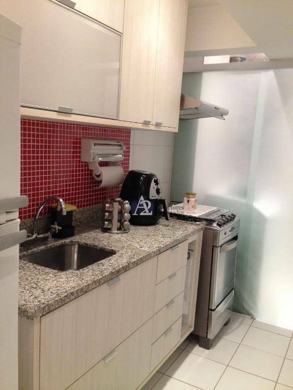 Apartamento à venda com 2 quartos, 55m² - Foto 13