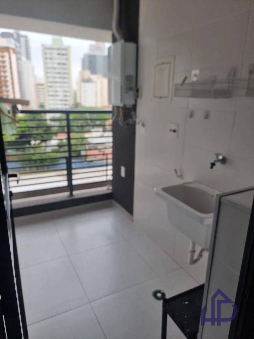 Apartamento para alugar com 2 quartos, 93m² - Foto 3