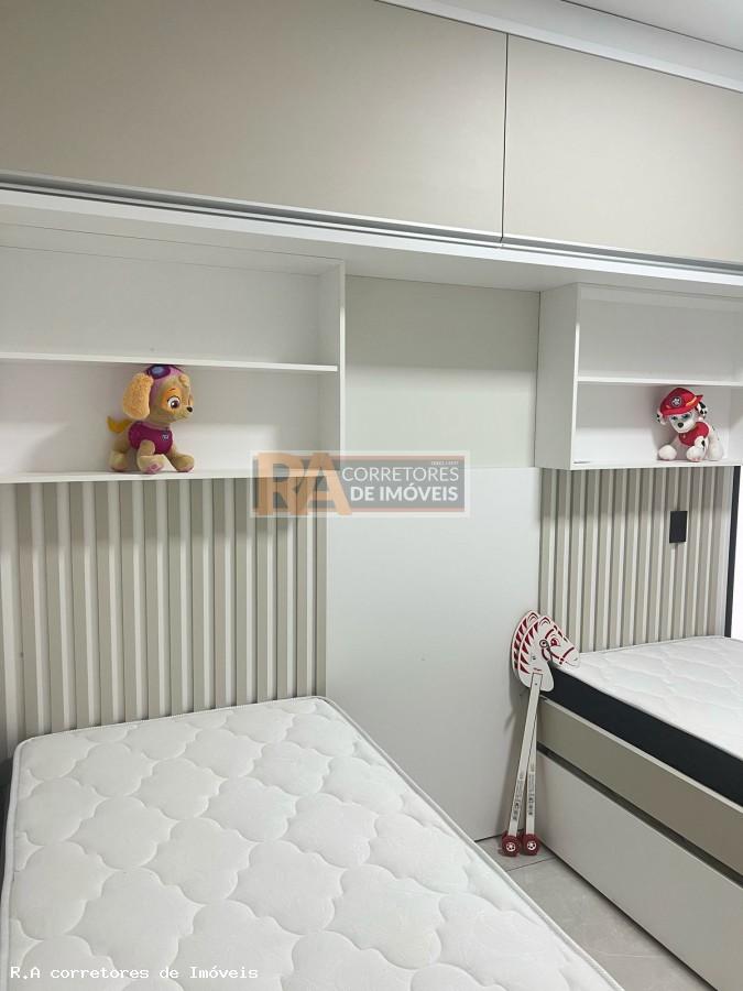 Casa à venda com 3 quartos, 126m² - Foto 15