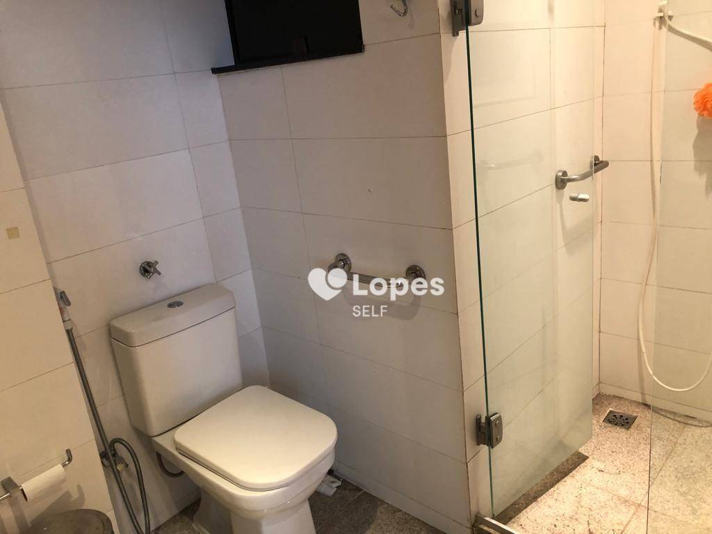 Apartamento à venda com 3 quartos, 152m² - Foto 12