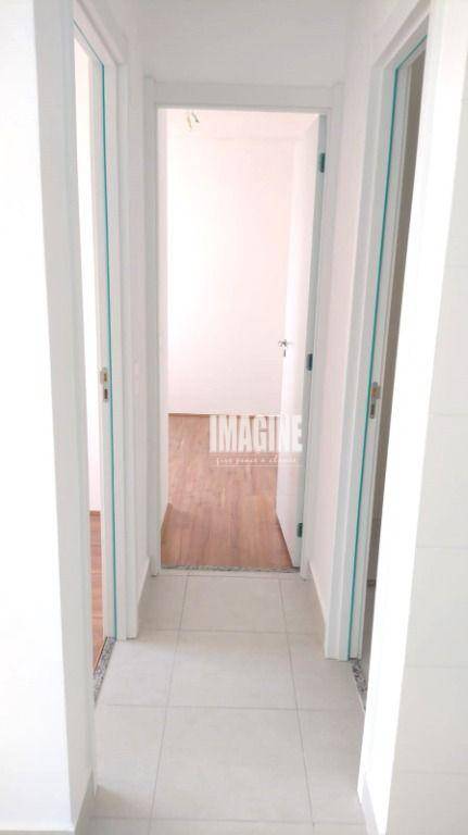 Apartamento à venda com 2 quartos, 32m² - Foto 4