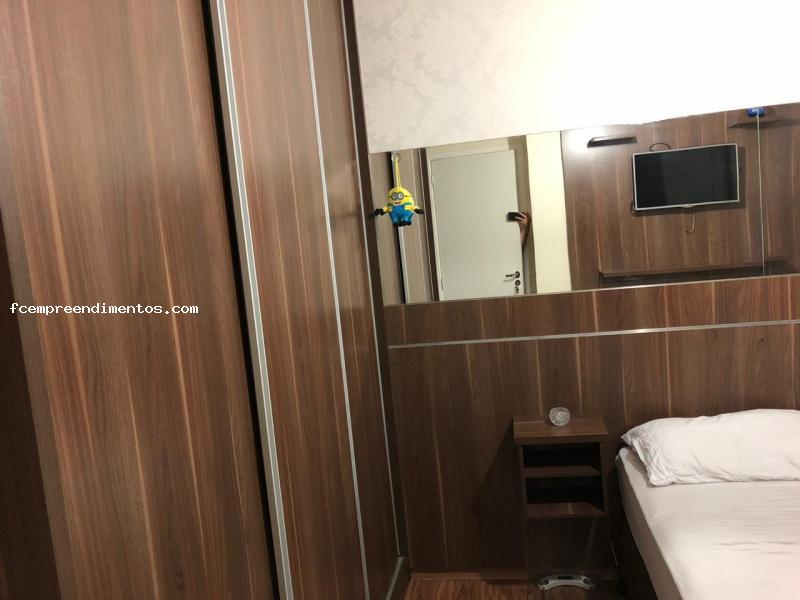 Apartamento à venda com 2 quartos, 47m² - Foto 3