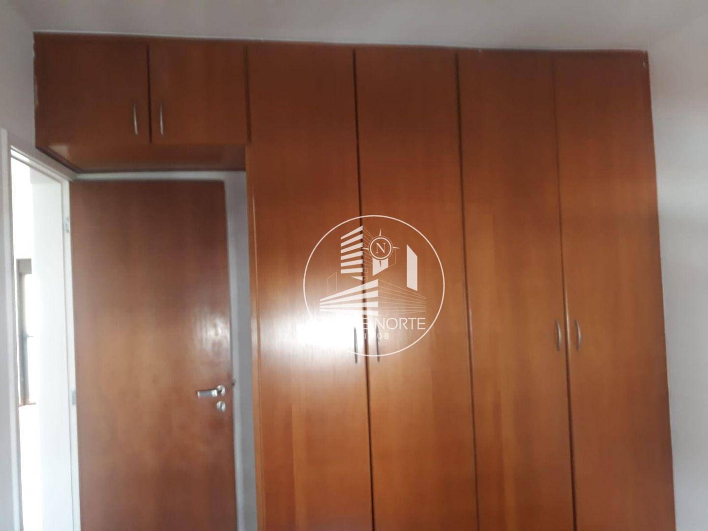 Apartamento para alugar com 4 quartos, 143m² - Foto 13