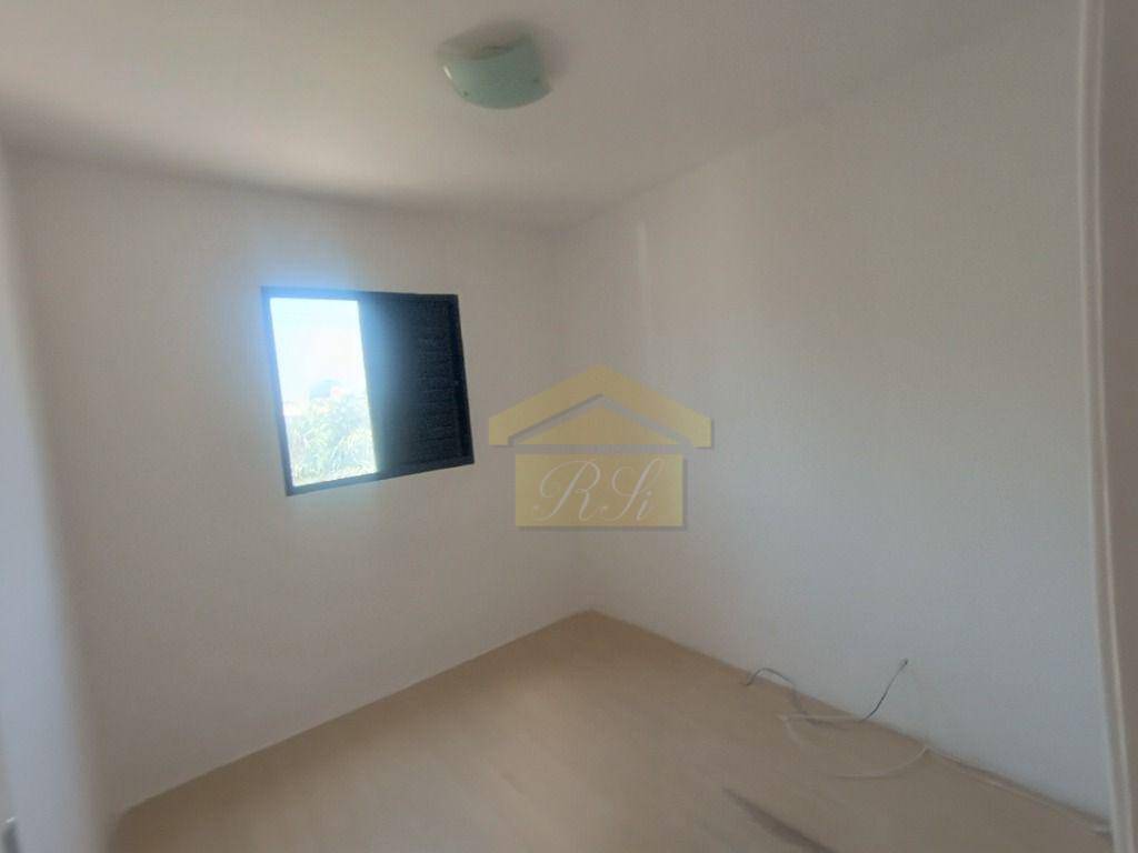 Apartamento à venda com 2 quartos, 60m² - Foto 3