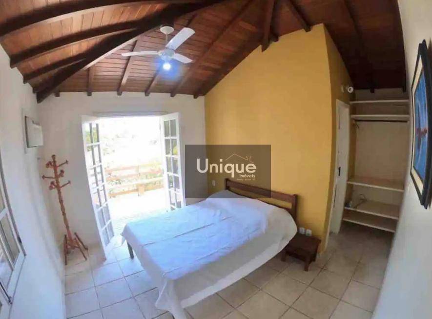 Casa à venda com 4 quartos, 250m² - Foto 10