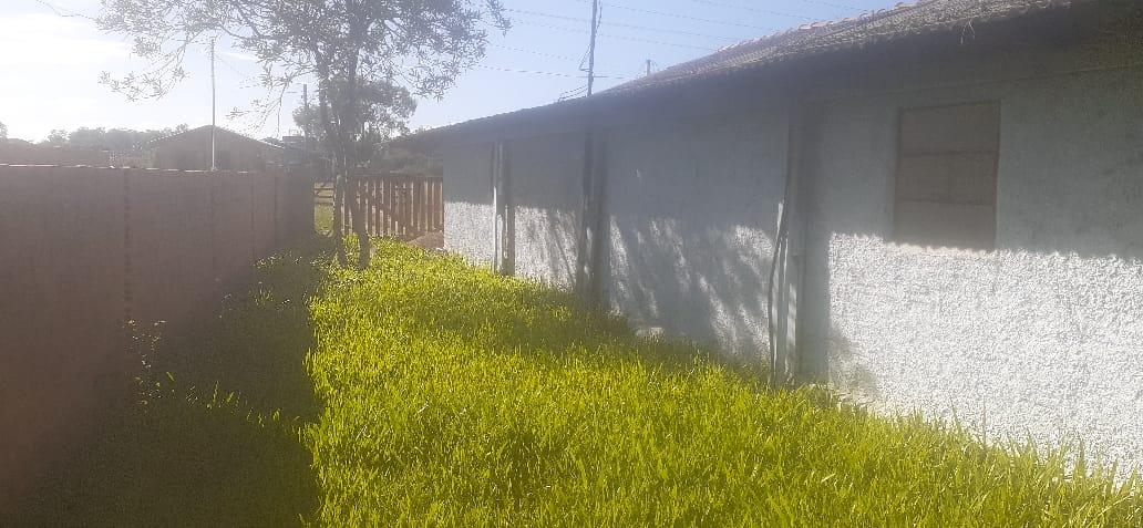 Casa à venda com 3 quartos, 320m² - Foto 2